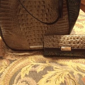 2pc Brahmin handbag and wallet